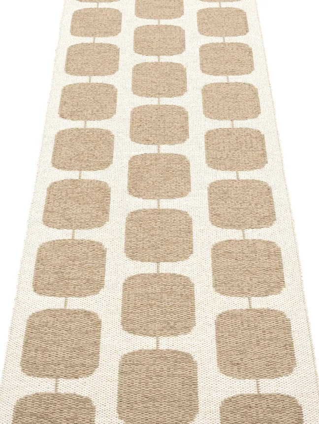 Pappelina Teppich Sten Light Nougat Vanilla 70 x 200 cm ST6H720
