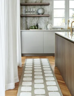 Pappelina Teppich Sten Light Nougat Vanilla 70 x 300 cm ST6H730