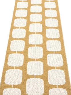 Pappelina Teppich Sten Ochre Vanilla 70 x 200 cm ST5B720