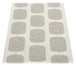 Pappelina Teppich Sten Warm Grey Fossil grey 70 x 100 cm ST9D710