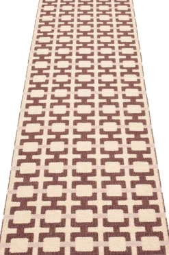 Pappelina Teppich TOM Burgundy 70 x 240 cm TOM8G724