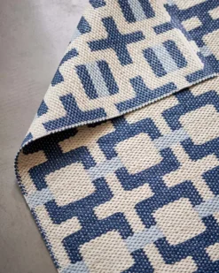 Pappelina Teppich TOM Ocean Blue 70 x 180 cm TOM3F718