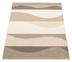 Pappelina Teppich Urvi Earth 70 x 100 cm UR6J710