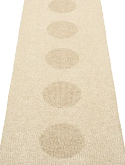 Pappelina Teppich VERA 2.0 Bio Edition Beige/Beige Metallic 70 x 200 cm V26E720