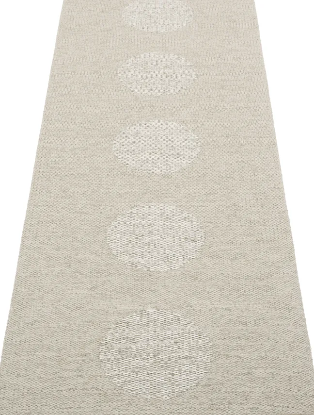Pappelina Teppich VERA 2.0 Bio Edition Linen/Stone Metallic 70 x 200 cm V29F720