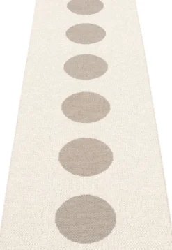 Pappelina Teppich Vera Mud Vanilla 70 x 225 cm VE6B722