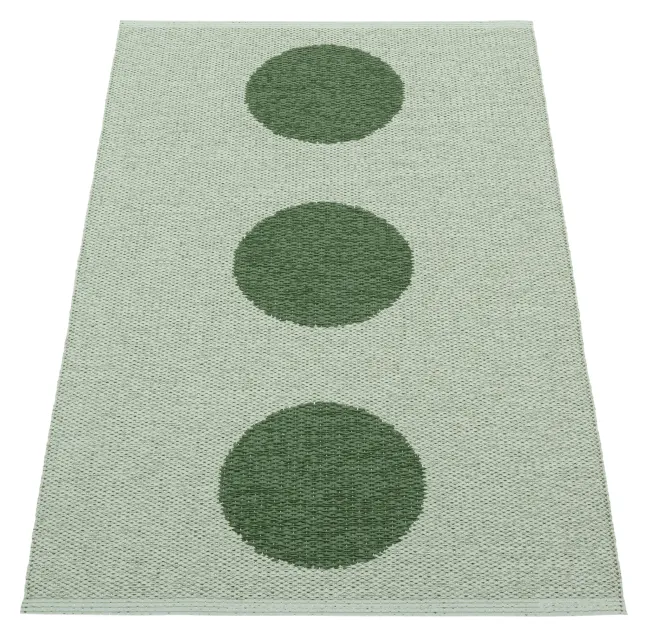 Pappelina Teppich VERA POP Leaf 70 x 120 cm VP1P712