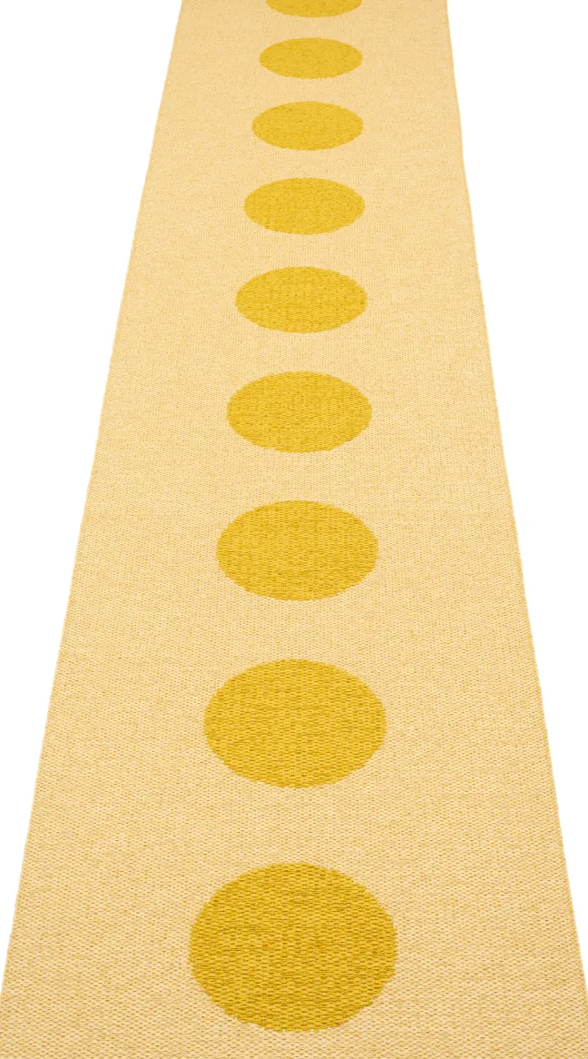Pappelina Teppich VERA POP Mustard 70 x 360 cm VP5736