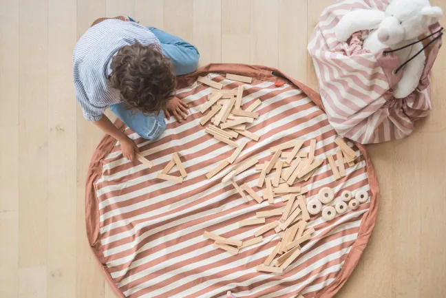 Play&Go Prints 2 in 1 Spielzeugsack Ø140cm Stripes Brown
