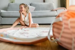 Play&Go Soo Spielmatte Ø140cm mit Stauraum Eimer fairyworld