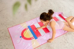 Quut Spieltuch M (140 x 70cm) Lighthouse Cherry
