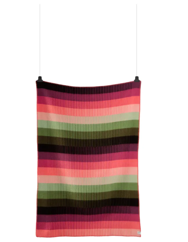 Roros Tweed ÅSMUND GRADIENT Lammwolldecke 200 x 135 cm rosa/grün 4251
