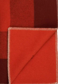 Roros Tweed BENTO Lammwolldecke 200 x 135cm Rosehip 5251