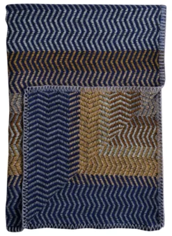Roros Tweed FRI Lammwolldecke 150 x 200cm November View 3455