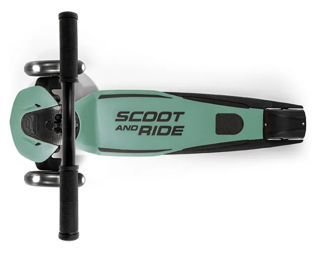 Scoot & Ride Highwaykick 5 LED forest