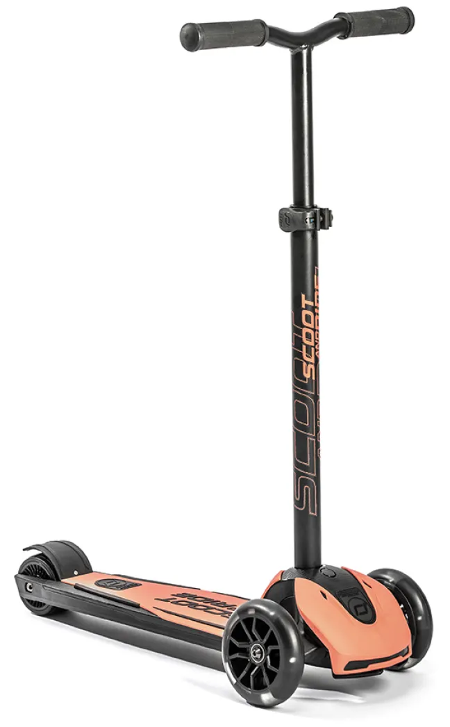 Scoot & Ride Highwaykick 5 LED peach