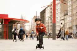 Scoot & Ride Highwaykick 2 Lifestyle schwarz/gold