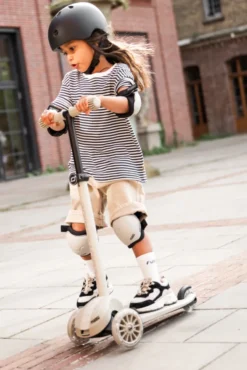 Scoot & Ride Highwaykick 3S fatlbar ash