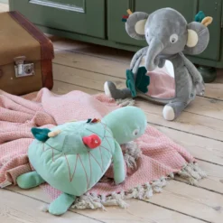 Sebra Aktivitätsspielzeug Turbo die Schildkröte grün