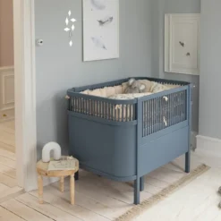 Sebra Baby- & Juniorbett blau FSC™