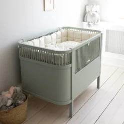 Sebra Baby- & Juniorbett mist green FSC™