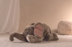 Steiff Trampili Elefant 85cm grau liegend 64890
