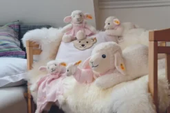 Steiff Träum Süß Lamm Schmusetuch 30cm rosa 239632