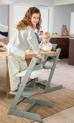 STOKKE® Aktions-Set Tripp Trapp® Storm grey + Babyset² Storm grey