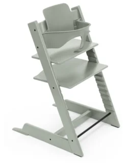 STOKKE® Mega Set Tripp Trapp® Glacier Green + Babyset² Glacier Green + Tray Tisch weiß