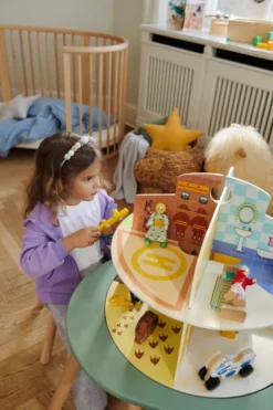 Stokke® MuTable™ V2 Tisch mit Stuhl Clover Green