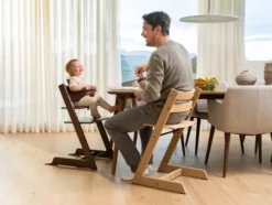 STOKKE® Tripp Trapp® Aktions-Set Eiche Warm braun inkl. Newbornset