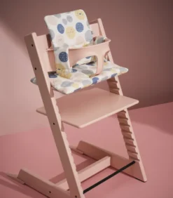 STOKKE® Tripp Trapp® Aktions-Set Serene Pink inkl. Newbornset