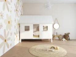 THUKA Nordic Hausbett Romantic mit geschlossener Front und Dachpanele weiß