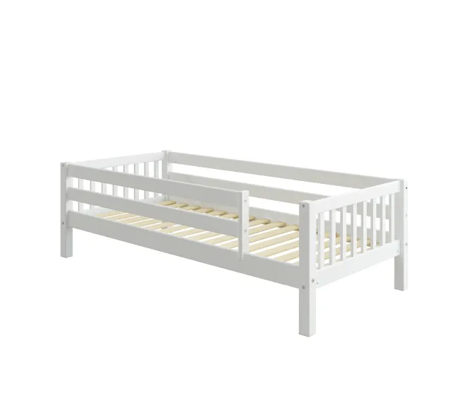 THUKA Nordic Tagesbett Crossbar mit 3/4 Absturzsicherung weiß