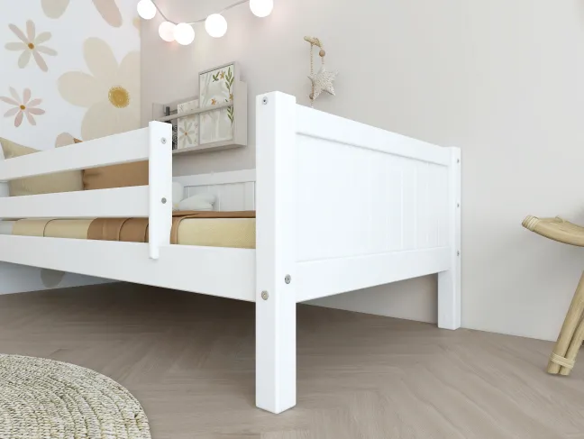 THUKA Nordic Tagesbett Romantic mit 3/4 Front und hinterer Absturzsicherung weiß