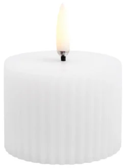 UYUNI LED Kerze Grooved 5,8x4,5 cm Nordic White