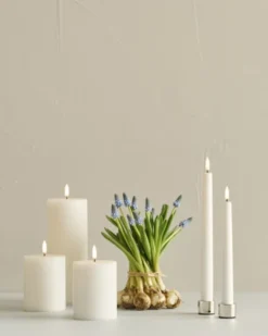 UYUNI LED Kerze Smooth 7,8x20 cm Nordic White