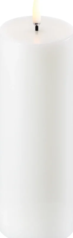 UYUNI LED Kerze Smooth 5,8x15 cm Nordic White