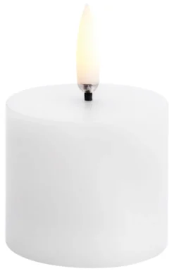 UYUNI LED Kerze Smooth 5x4,5 cm Nordic White