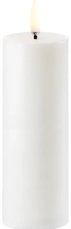 UYUNI LED Kerze Smooth 5x14,5 cm Nordic White