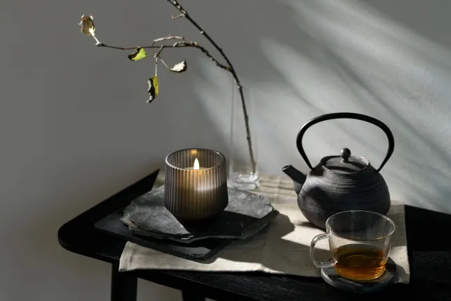 UYUNI Scented LED Duftkerze im Glas 8,5x9,5 cm Harmony Smoke