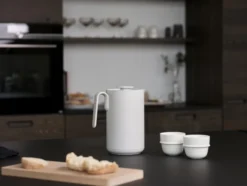ZONE Denmark Thermoskanne Singles 1 Liter grau