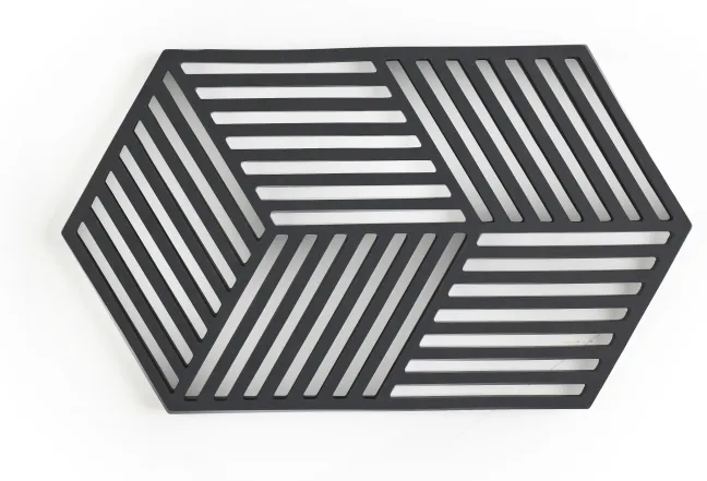 ZONE Denmark Untersetzer Hexagon Black 24cm