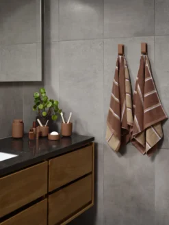 ZONE Denmark Wandhaken Ume terracotta
