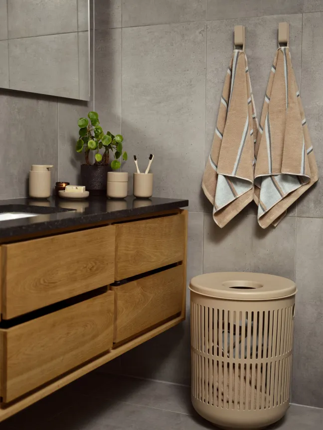 ZONE Denmark Wäschekorb Ume 54cm braun